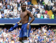 开云体育在线-烽火连城，从NBA硬汉到欧冠杀神，德罗赞的跨纬度统治力