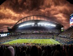 开云下载-年度焦点之战之夜，锡安·威廉姆森如何以野兽级表现重塑比赛定义