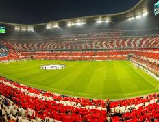 开云官网-德黑兰黄昏下的绿茵圣火