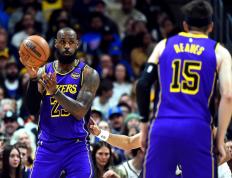 开云体育入口-小牛客场击败湖人，新星崛起