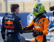 开云体育官网-阿斯顿马丁险胜索伯车队，诺里斯点燃赛场