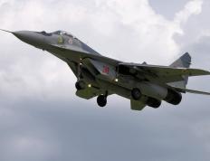 开云下载-F1年度争冠之夜，克莱里程碑闪耀，竞技激情永存