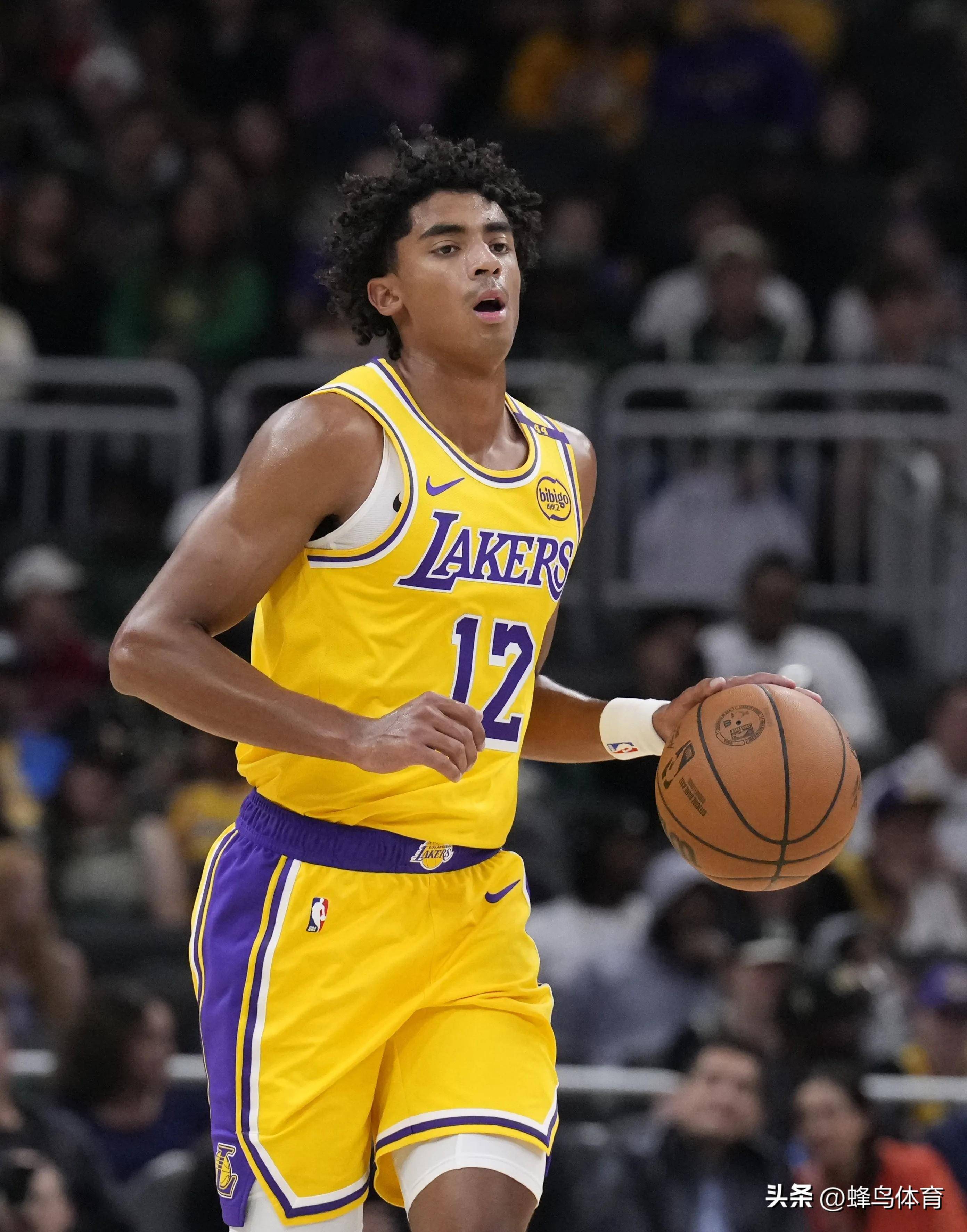 开云体育登录-国王险胜湖人,布克打破历史纪录