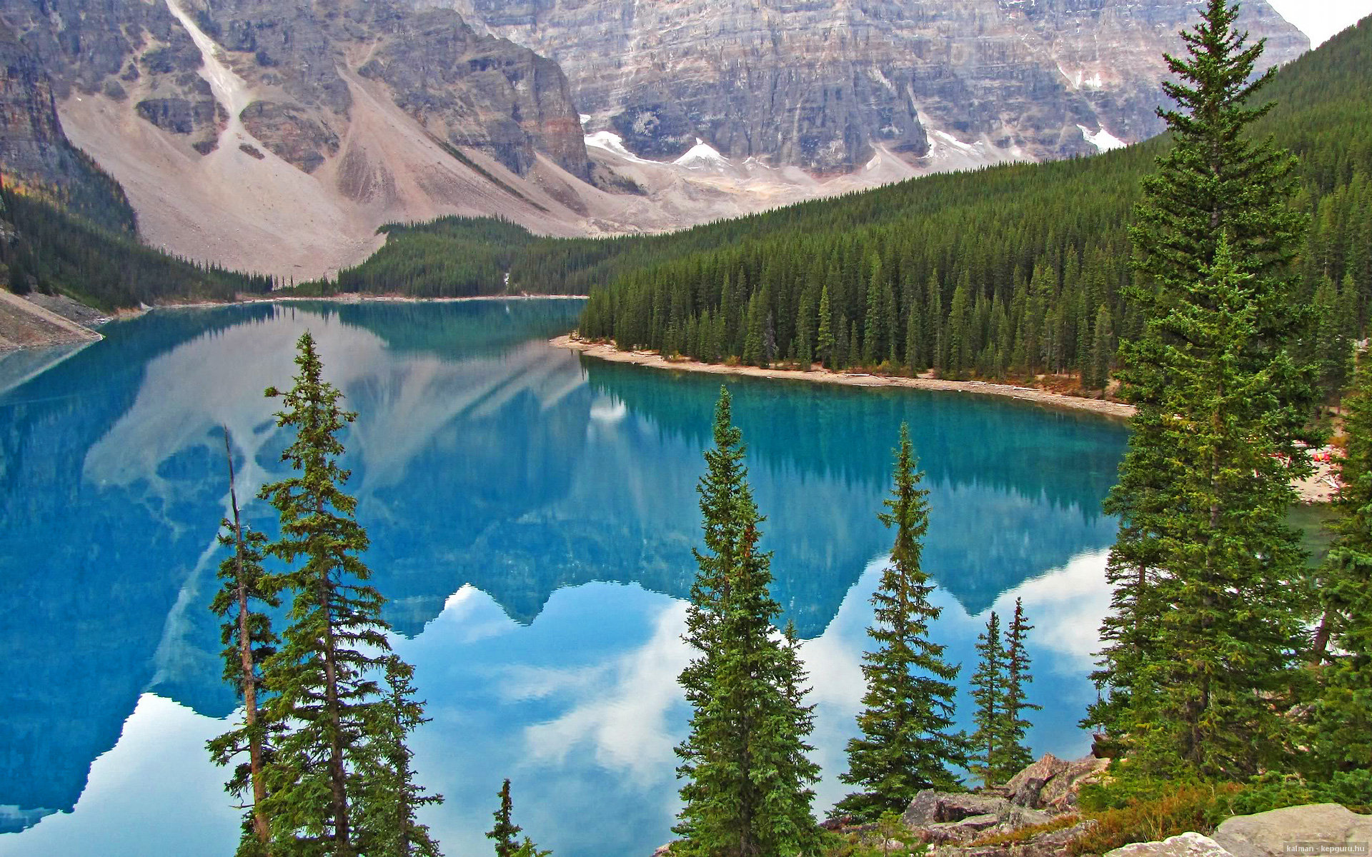 开云平台-奥利维耶爆发引领加纳压哨绝杀奥地利,足球世界再添经典战役