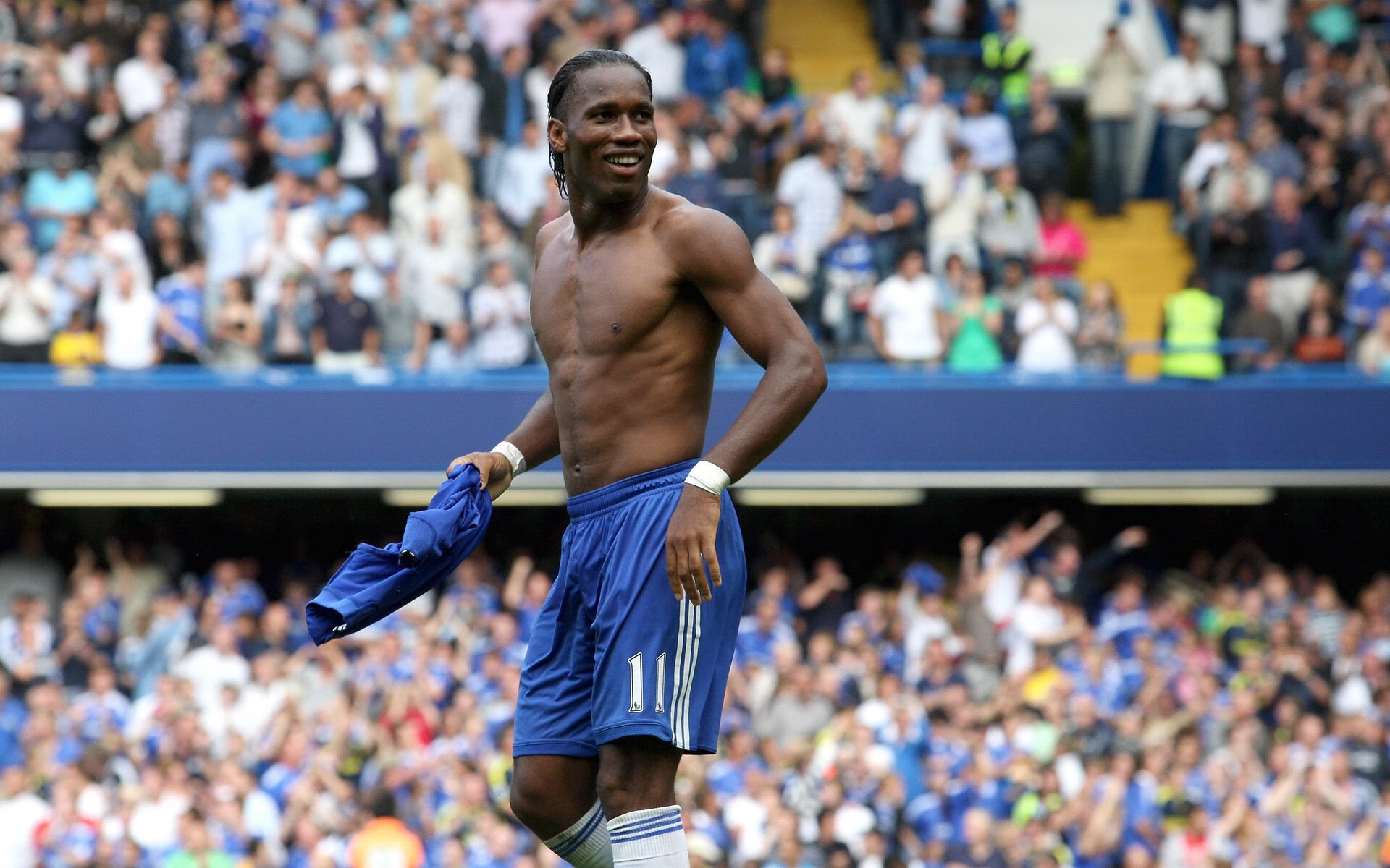 开云体育在线-烽火连城,从NBA硬汉到欧冠杀神,德罗赞的跨纬度统治力