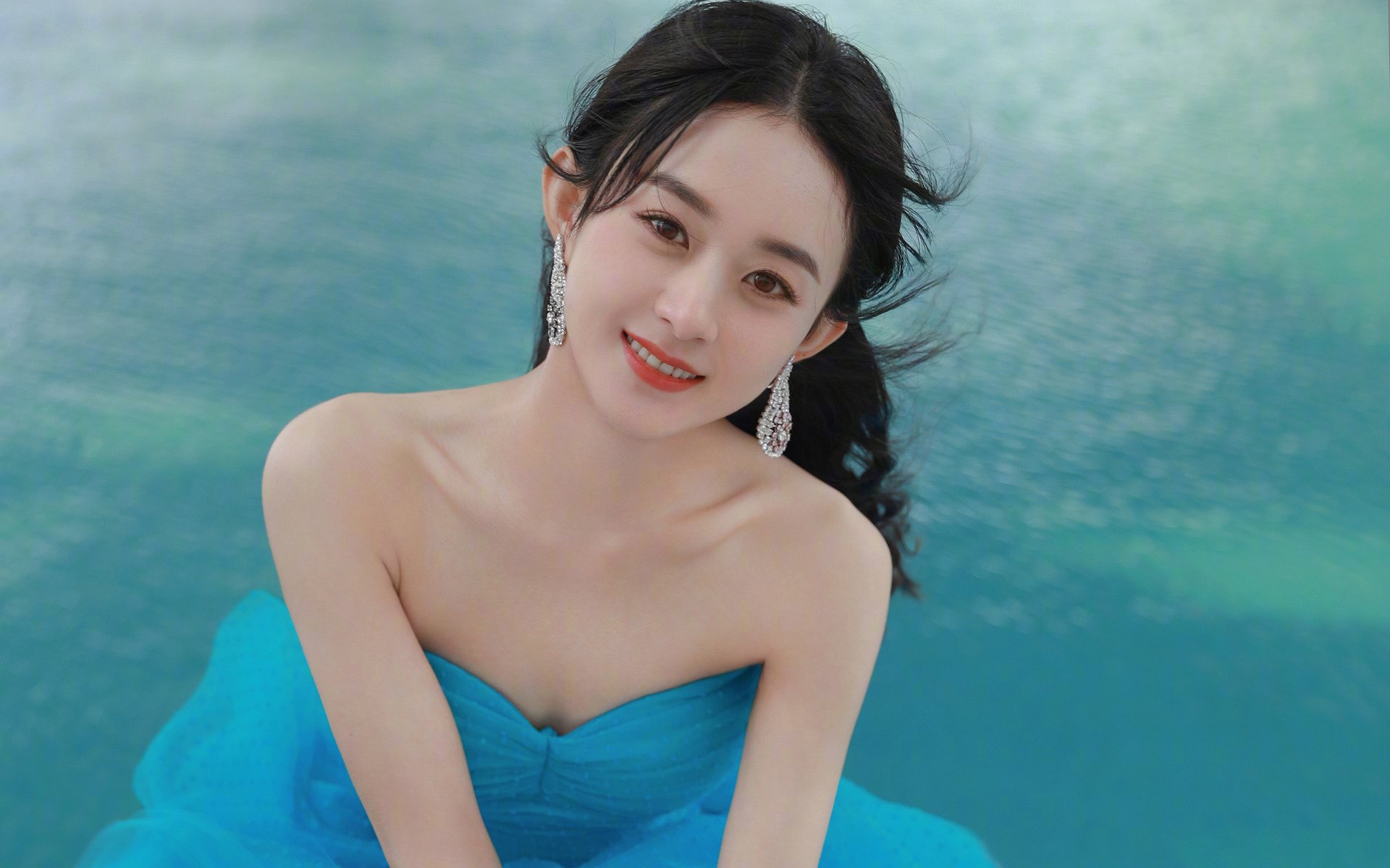 开云体育在线-平行宇宙的奇迹夜,当皇家社会淘汰阿尔及利亚,李刚仁在NBA季后赛接管比赛