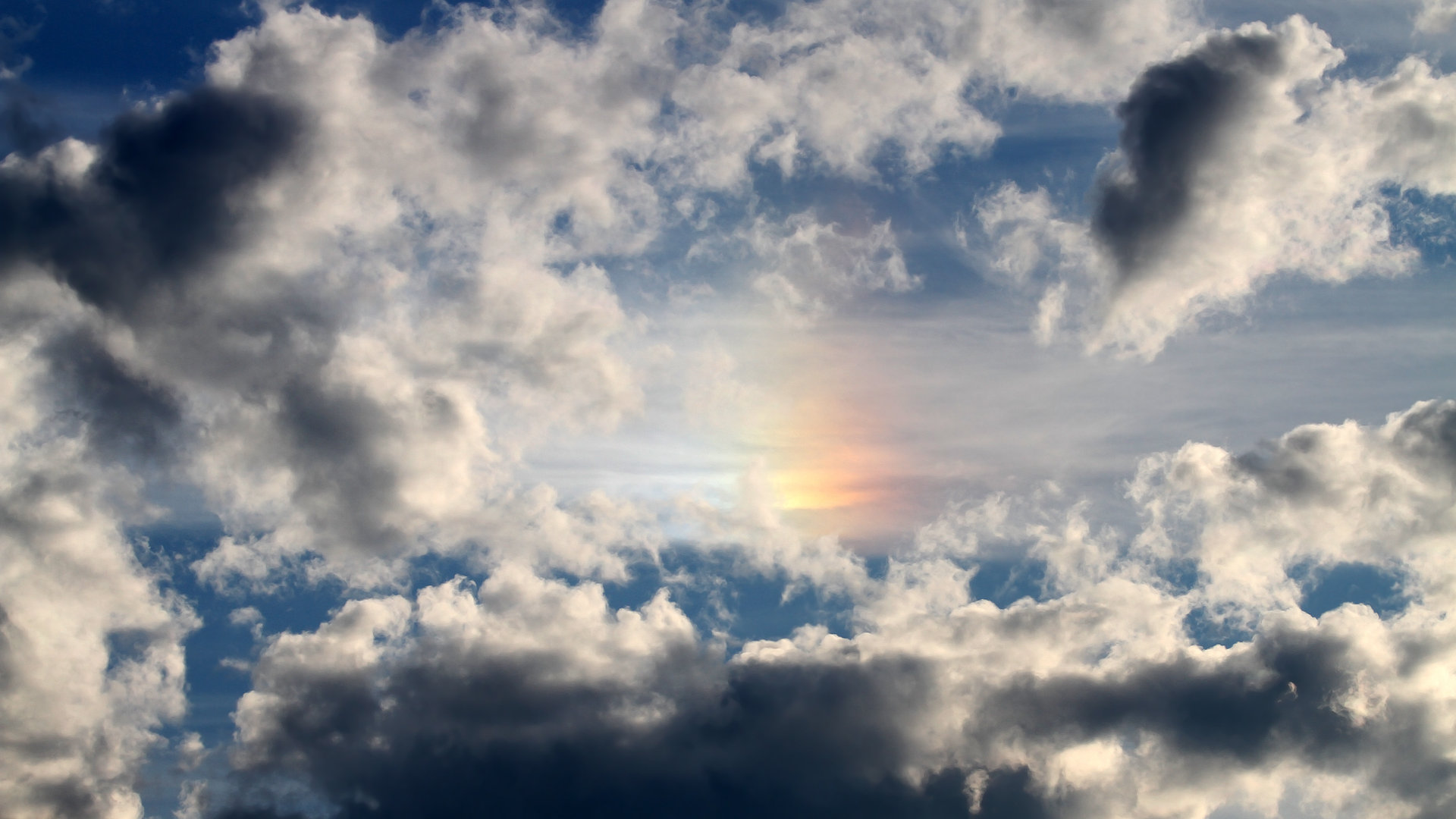 开云体育登录-姆巴佩的闪电撕裂希腊迷雾，当个人天才破解AC米兰的战术迷宫